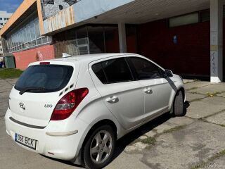 Hyundai i20 1.4 74kW