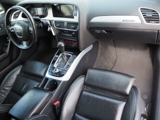 Audi A4 Avant Quattro S-Line 3.0 TDI V6 176kW
