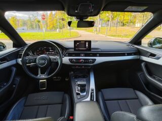 Audi A5 S-Line 2.0 140kW