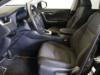 Toyota RAV4 Luxury Comfort Pakett 131kW