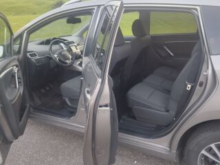 Toyota Verso 1.6 82кВ