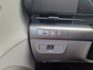 Hyundai Kona Premium 1.6 EL 104kW