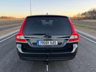Volvo V70 Facelift Nordic 2.0 R5 D4 120kW