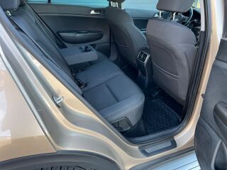 Kia Sportage 1.7 104кВ