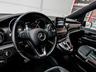 Mercedes-Benz V 250 4-Matic Extra Long AMG-Line Avantgarde 2.1 R4 140kW
