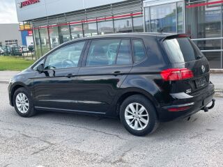 Volkswagen Golf Sportsvan Bluemotion 1.2 81кВ