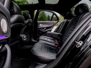 Mercedes-Benz E 220 AMG 2.0 143kW