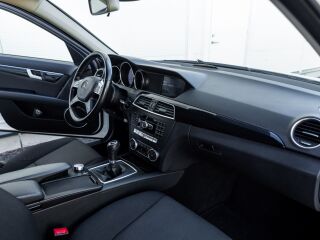 Mercedes-Benz C 180 2.1 88кВ