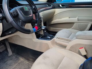 Skoda Superb 4x4 2.0 103kW