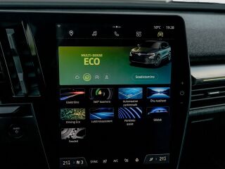 Renault Megane E-Tech Iconic Engineered 160кВ