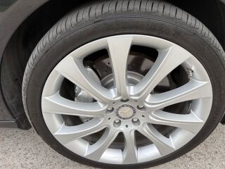 Mercedes-Benz CL 550 4-MATIC 4.7 V8 320kW