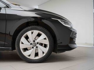 Volkswagen Golf Life MHEV 1.5 85кВ