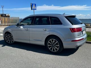 Audi Q7 3.0 V6 TDI 200кВ