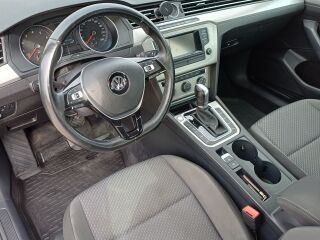 Volkswagen Passat 1.4 92kW