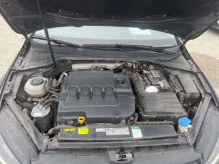 Volkswagen Golf Business TDI 2.0 110kW