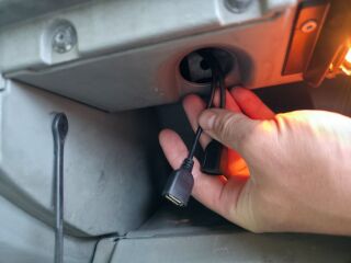 Opel Vivaro 1.9 R4 DTi 74кВ