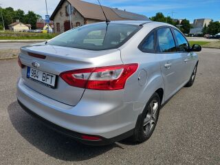 Ford Focus 1.6 77kW