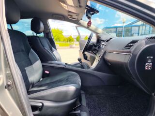Toyota Avensis 2.0 114kW