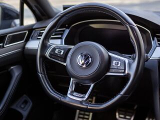 Volkswagen Passat Highline R-Line Premium Edition 1.5 R4 1.5TSI ACT 110kW