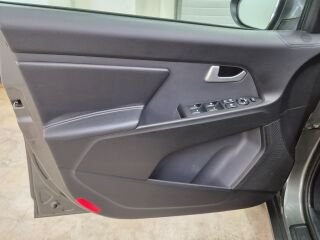 Kia Sportage Led / konks 1.7 85kW