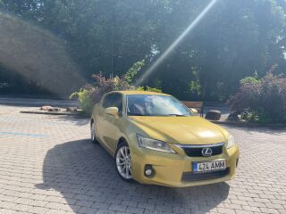 Lexus CT 200h 1.8 73kW