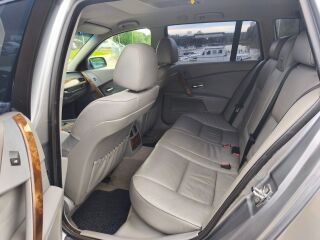 BMW 525 2.5 130kW