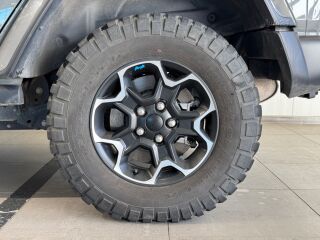 Jeep Wrangler Rubicon PHEV MY23 Baltics 2.0 200kW