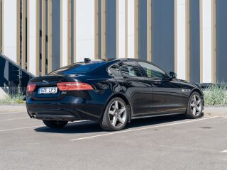 Jaguar XE R-sport 2.0 132кВ