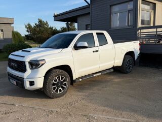 Toyota Tundra 4.6 V8 231kW