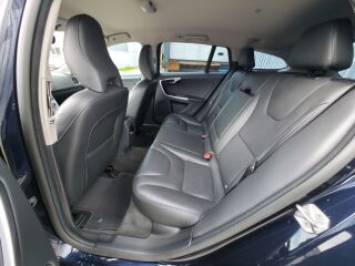 Volvo V60 Summum Magic Blue 2.0 D2 88кВ