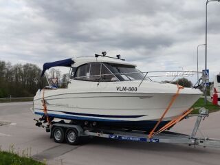 Beneteau Antares 6.80 4T VERADO 135 XL 110kW