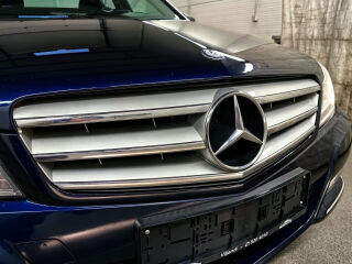 Mercedes-Benz C 200 2.1 100kW