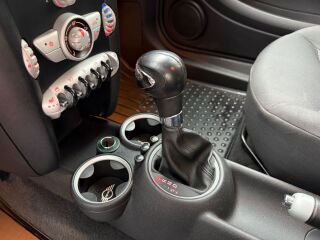 MINI Clubman 1.6 R4 88кВ
