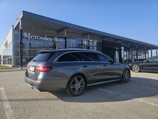 Mercedes-Benz E 220 AMG Styling 2.0 143kW
