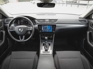 Skoda Superb Facelift 1.4 R4 115кВ