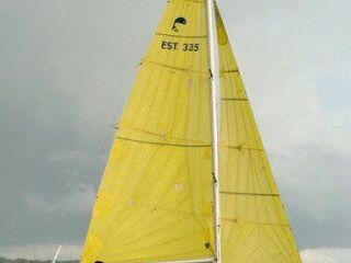 Beneteau Platu 25 2kW