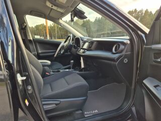 Toyota RAV4 Luxury 2.5 114kW