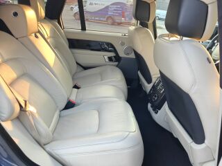 Land Rover Range Rover SDV8 AUTOBIOGRAPHY 4.4 V8 250kW