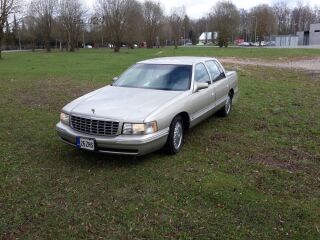 Cadillac DeVille 4.6 V8 205kW