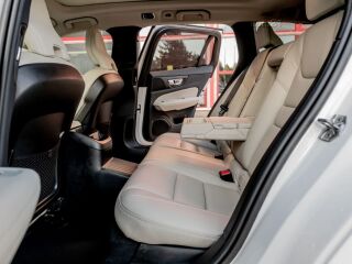 Volvo V60 T6 Twin Engine AWD Inscription Plug-in hybrid 2.0 251кВ