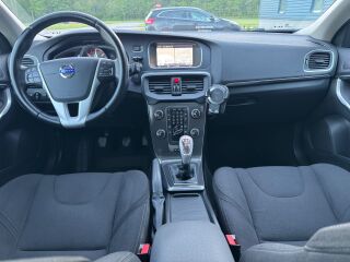 Volvo V40 Momentum 1.6 D2 84kW