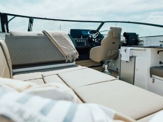 Nordkapp NOBLESSE 830 WEEKEND CRUISER HL+