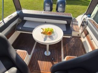 Galeon GALIA 700