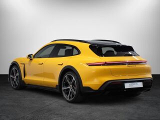 Porsche Taycan 4S Cross Turismo 420kW