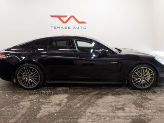 Porsche Panamera 4S E-HYBRID 324kW