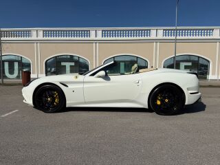 Ferrari California T er 3.9 V8 412kW