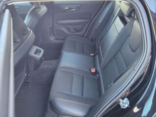 Volvo V60 Momentum 2.0 D3 110kW