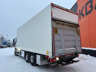 Mercedes-Benz Antos 2543 6x2*4 315kW