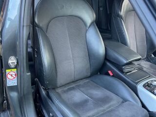Audi A6 Facelift RS6 3.0 230кВ