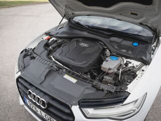 Audi A6 S-line 2.0 140kW